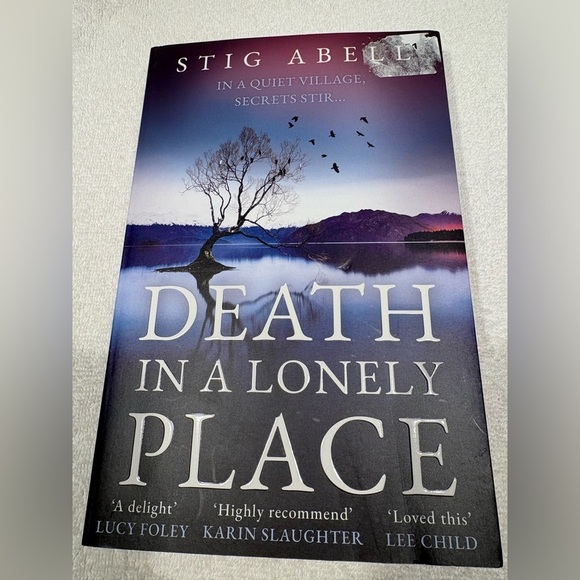 Death In A Lonely Place Paperback Book By Stig Abell - Picture 3 of 7